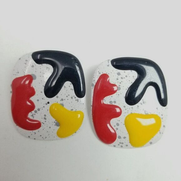 Vintage Bold 80s Style Enamel Stud Earrings, Rectangle Black Red Yellow Color - Picture 6 of 6